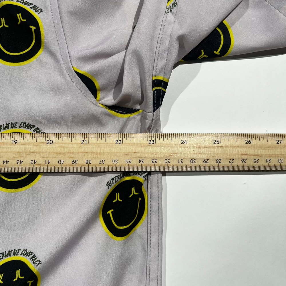 WeSC Mens Smiley Face Print Short Sleeve Button Down Shirt Grey Yellow Size XL - Picture 6 of 8